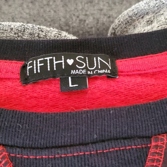 Christmas "Merry" crop sweater - Picture 4 of 5